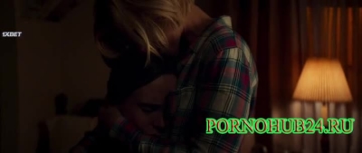 Секс двух лесбиянок в доме у подруги