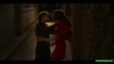 Трахнул проститутку в жопу и дал на клык