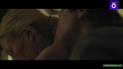 Трахнул медсестру во время эпидемии