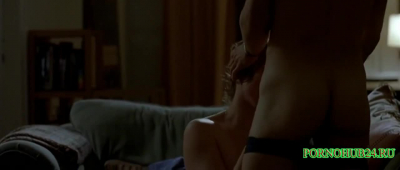 Друг показывает мальчику как должна делать минет девушка